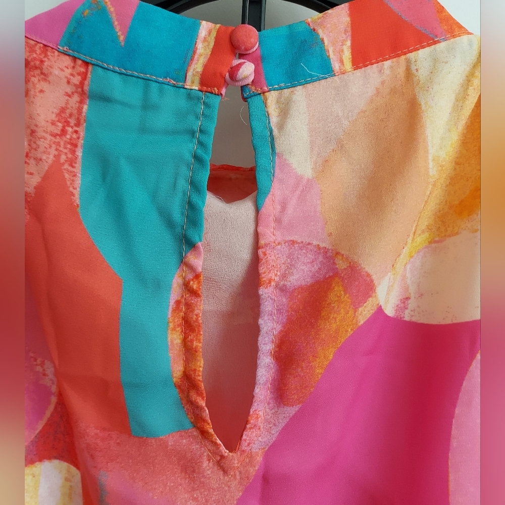 NWT Flying Tomato Colorful Abstract Blouse - Picture 13 of 13